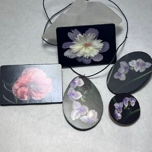 Gloria Heard Floral Wood Jewelry Lot 5pc Scanned Image Brooches Pendant York PA
